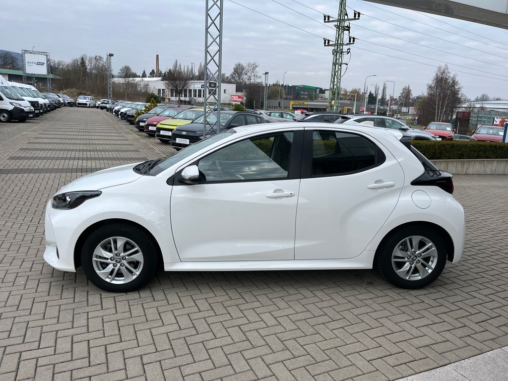 toyota-yaris-1-5-hybrid-e-cvt-comfort - 2