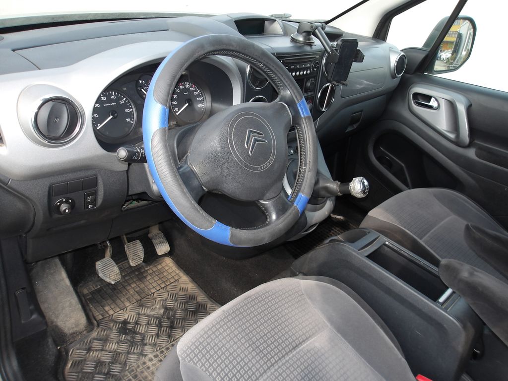 peugeot-partner-tepee-1-6hdi-cr-2xsoupacky - 9