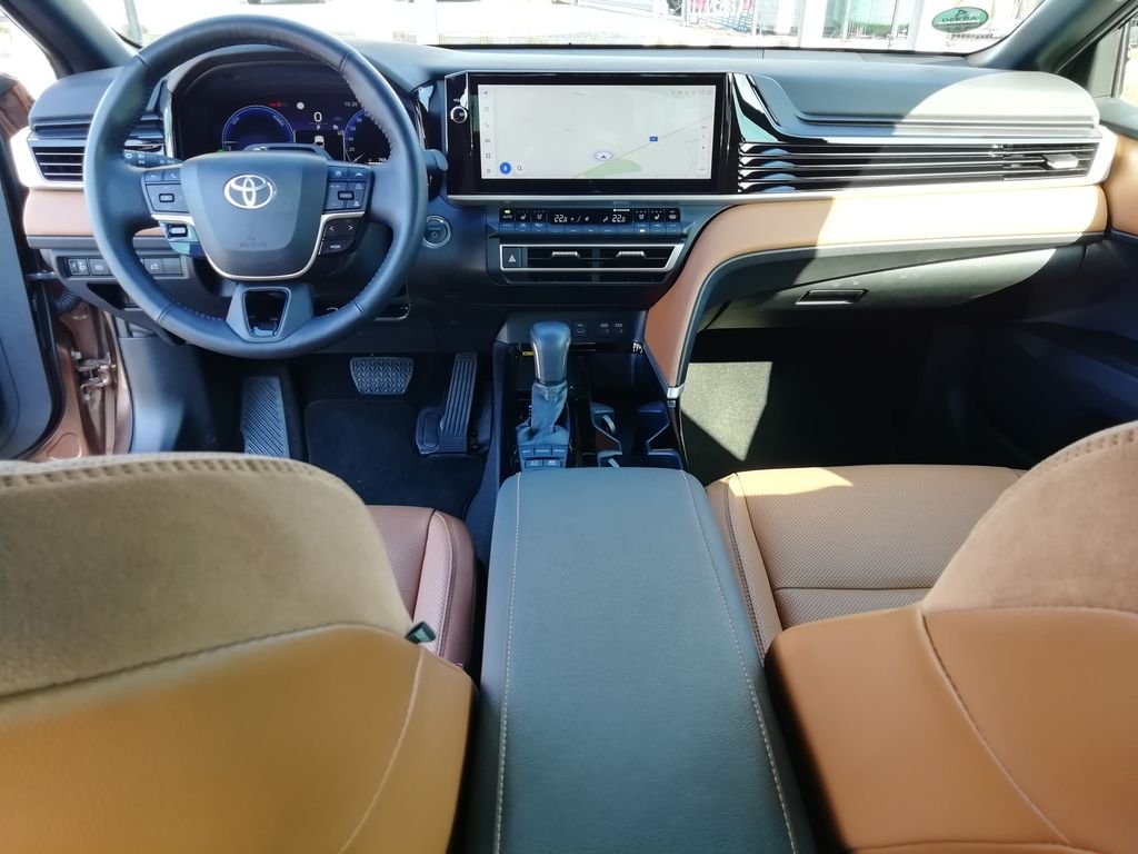 toyota-camry-prestige-2-5-hev - 6