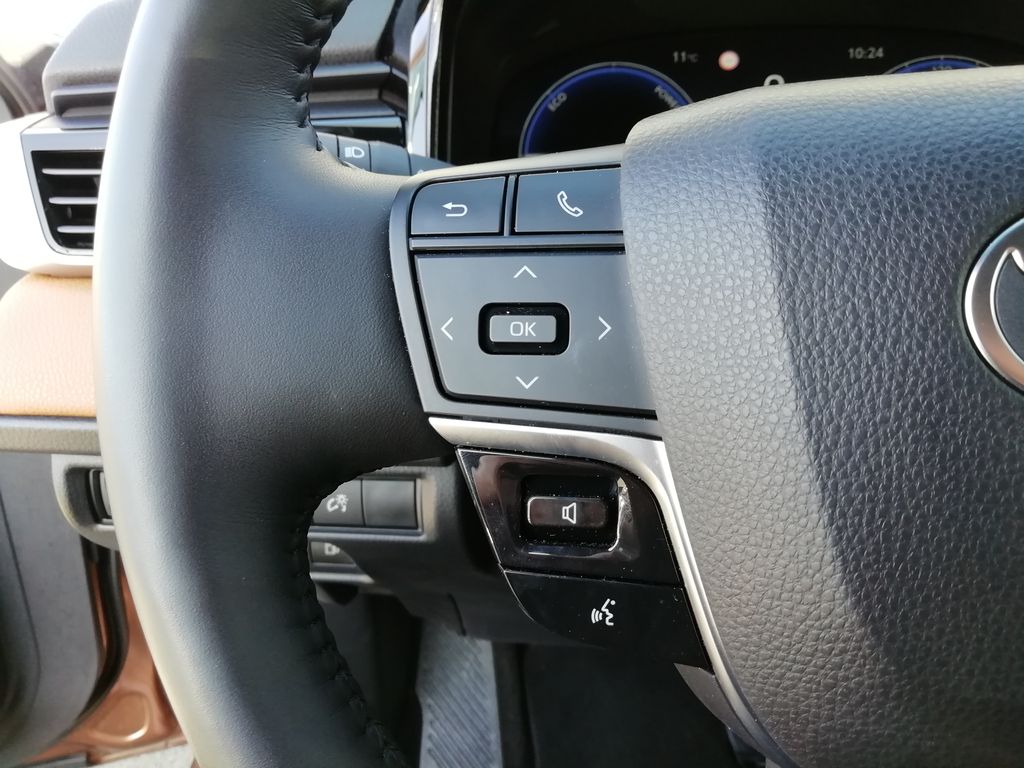 toyota-camry-prestige-2-5-hev - 8