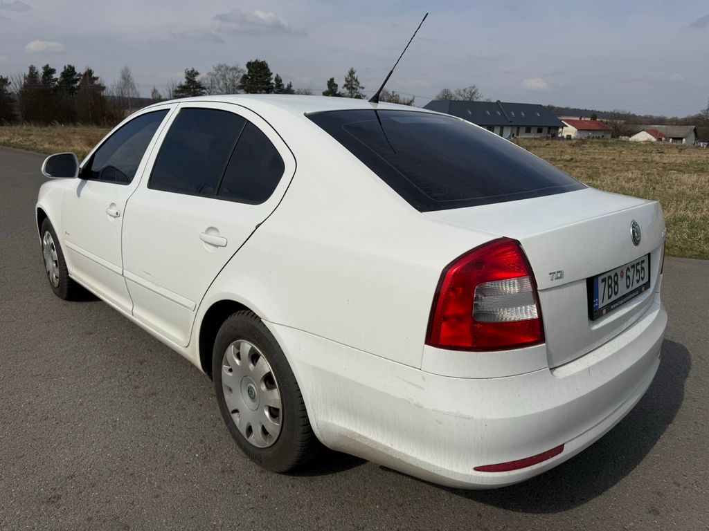 skoda-octavia-1-6tdi - 2