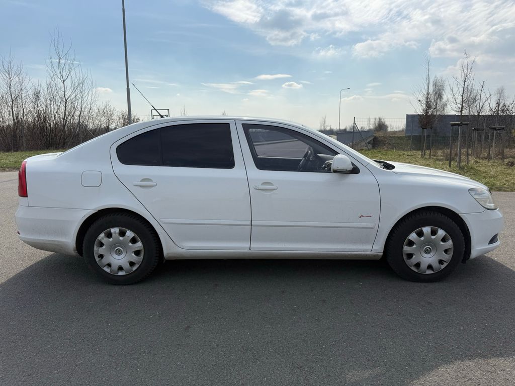 skoda-octavia-1-6tdi - 5