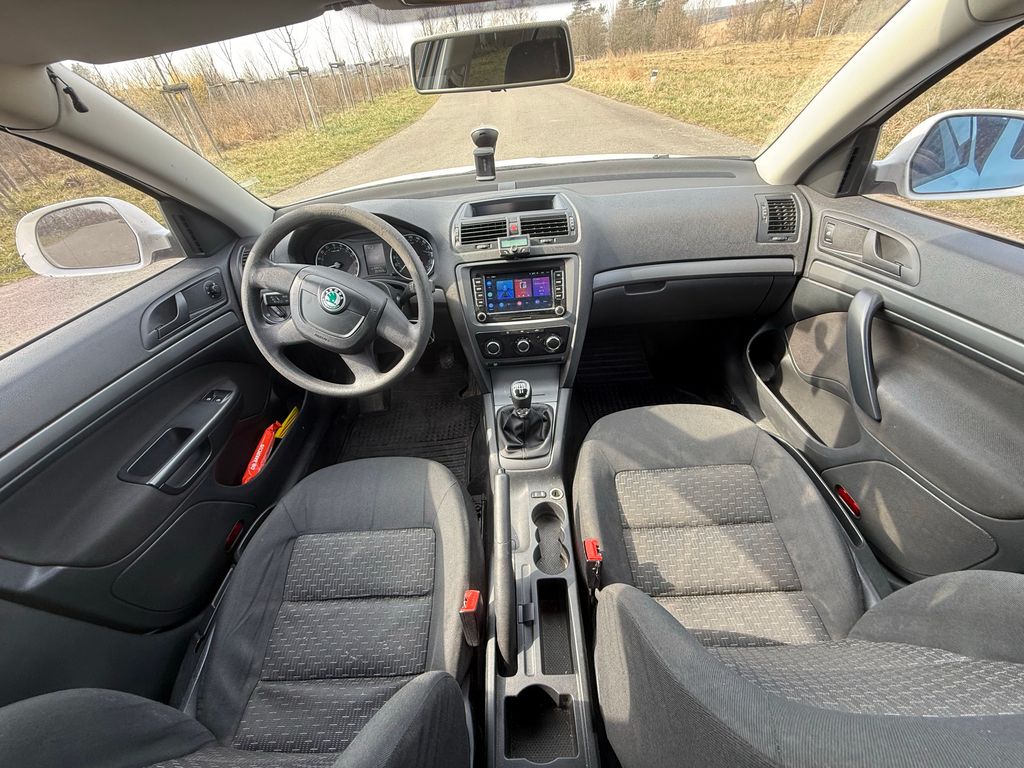 skoda-octavia-1-6tdi - 8