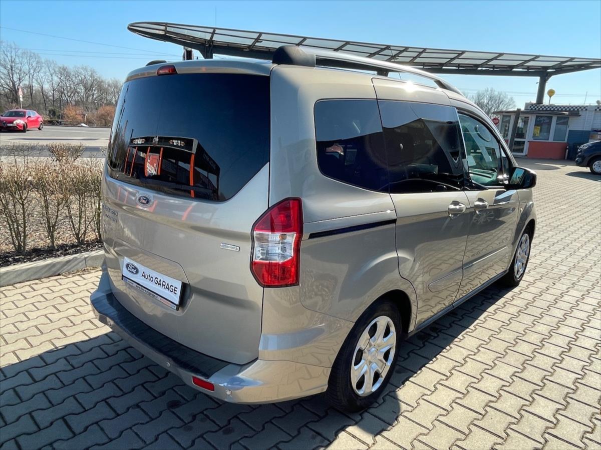 ford-tourneo-courier-1-0-ecoboost-titanium-cr - 5