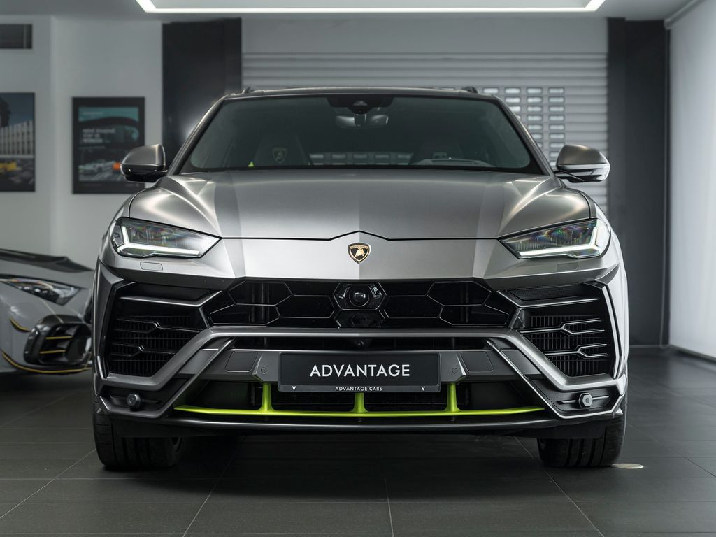 lamborghini-urus-graphite-capsule-pano-b-o-3d - 1