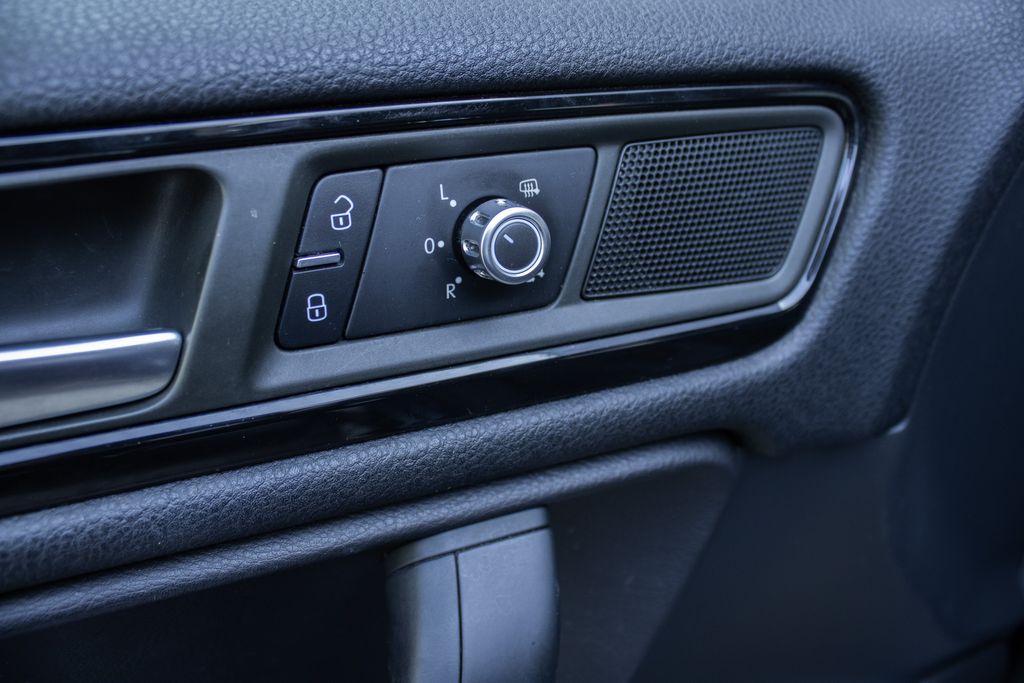 volkswagen-touareg-volkswagen-touareg - 9