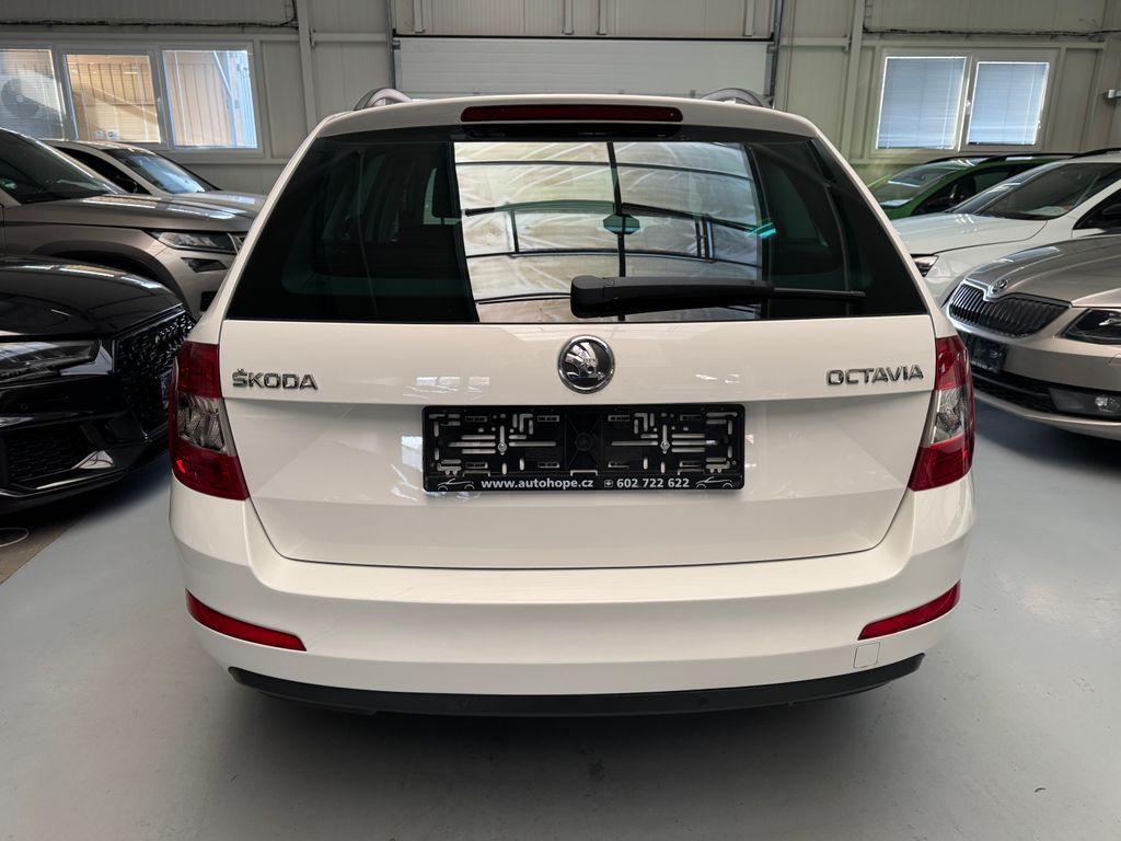 skoda-octavia-combi-1-2-tsi-ambition - 4