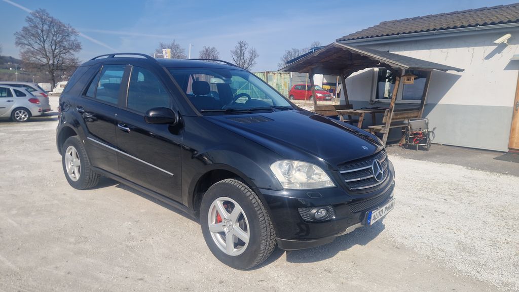 mercedes-benz-tridy-m-3-0-tdi - 1