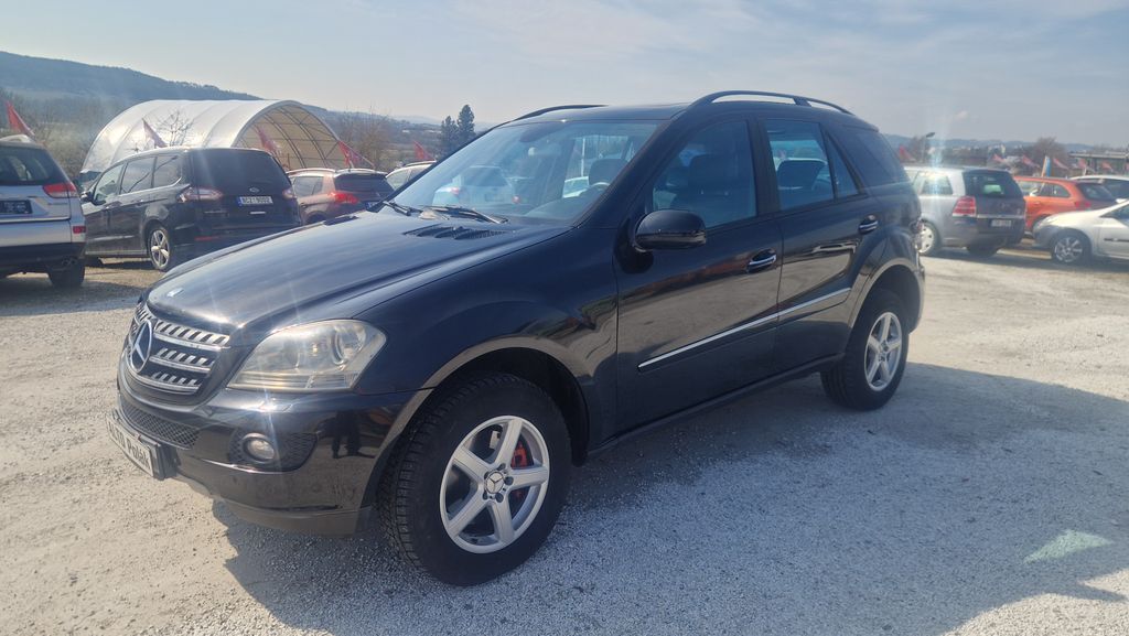 mercedes-benz-tridy-m-3-0-tdi - 2