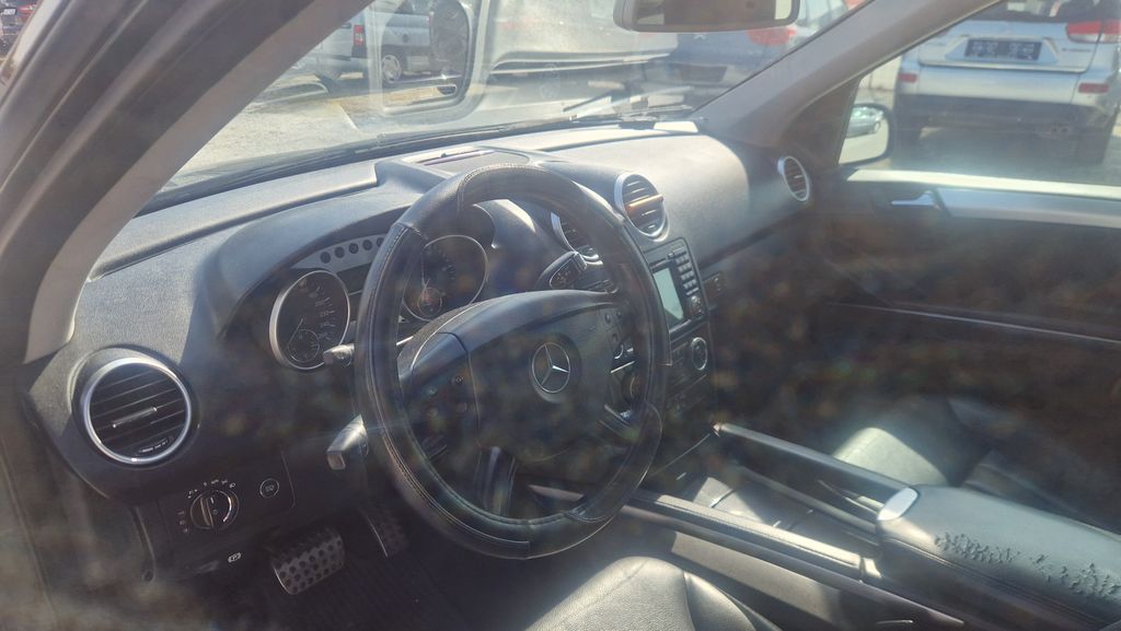 mercedes-benz-tridy-m-3-0-tdi - 7