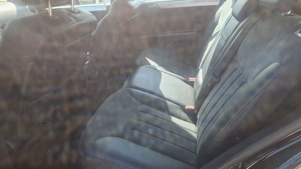 mercedes-benz-tridy-m-3-0-tdi - 9