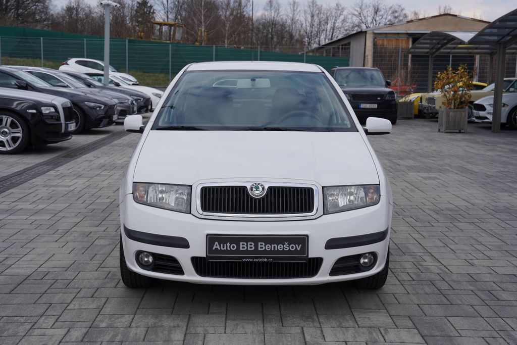 Škoda Fabia 1.2i  12V/47KW/ČR/s.kniha