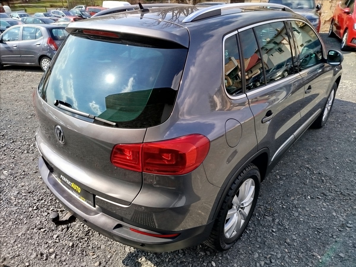 volkswagen-tiguan-1-4-tsi-pekny-stav-tz - 5