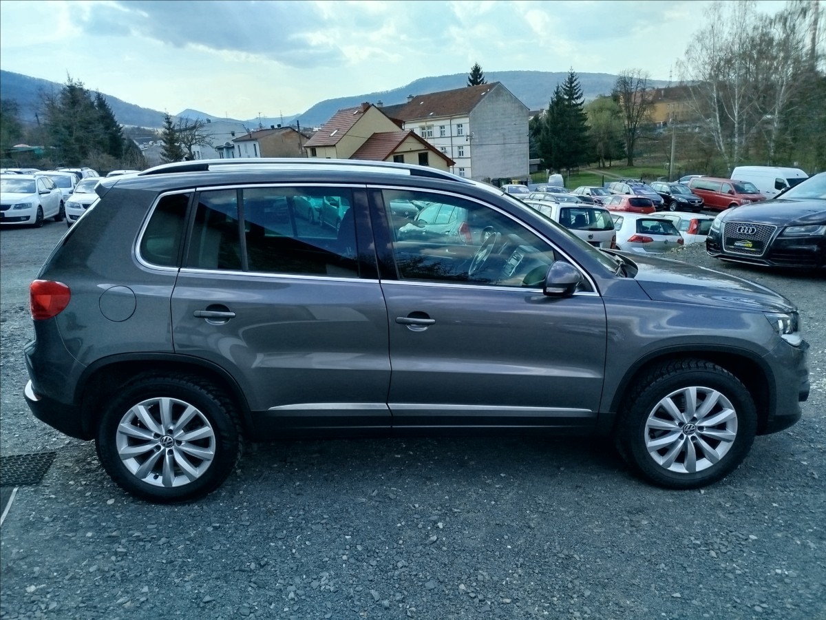 volkswagen-tiguan-1-4-tsi-pekny-stav-tz - 6