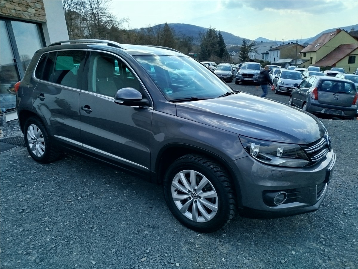 volkswagen-tiguan-1-4-tsi-pekny-stav-tz - 7