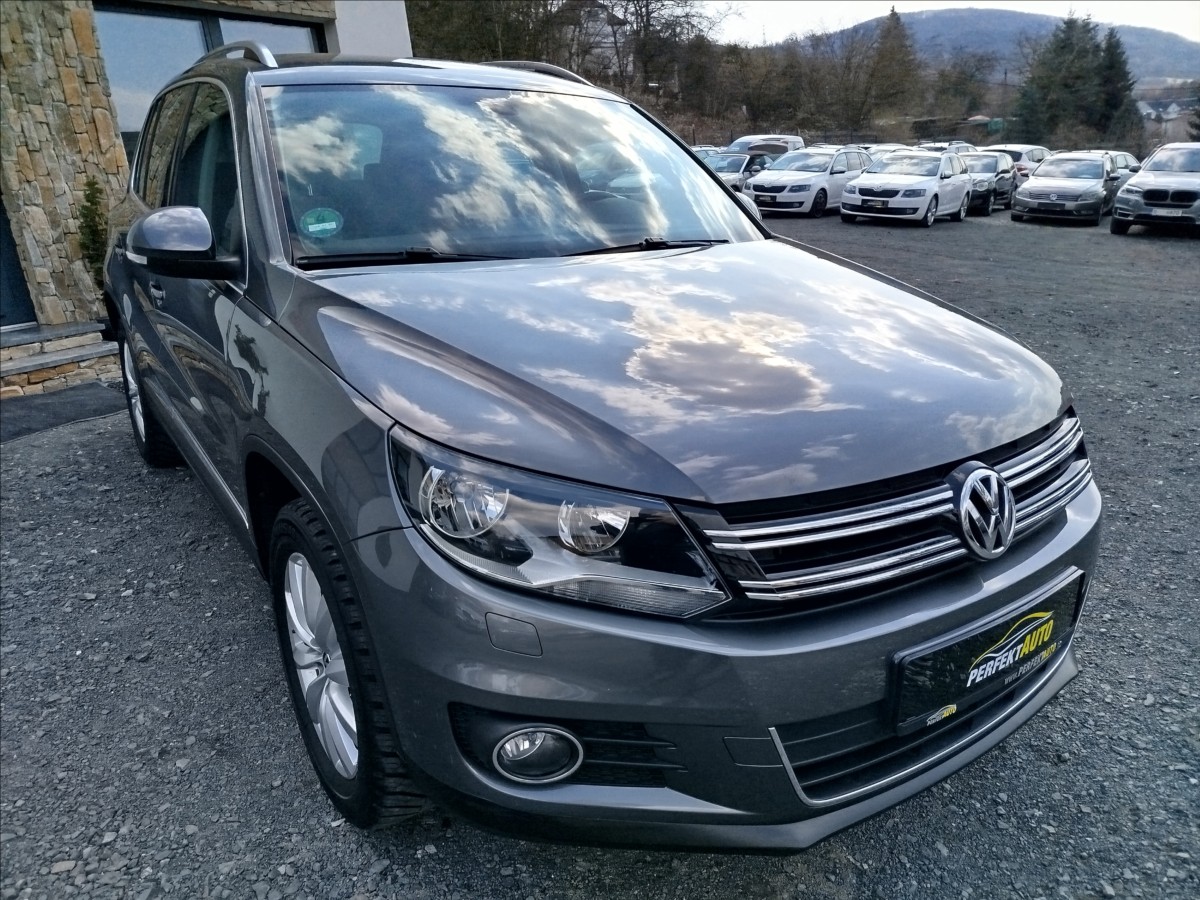 volkswagen-tiguan-1-4-tsi-pekny-stav-tz - 8