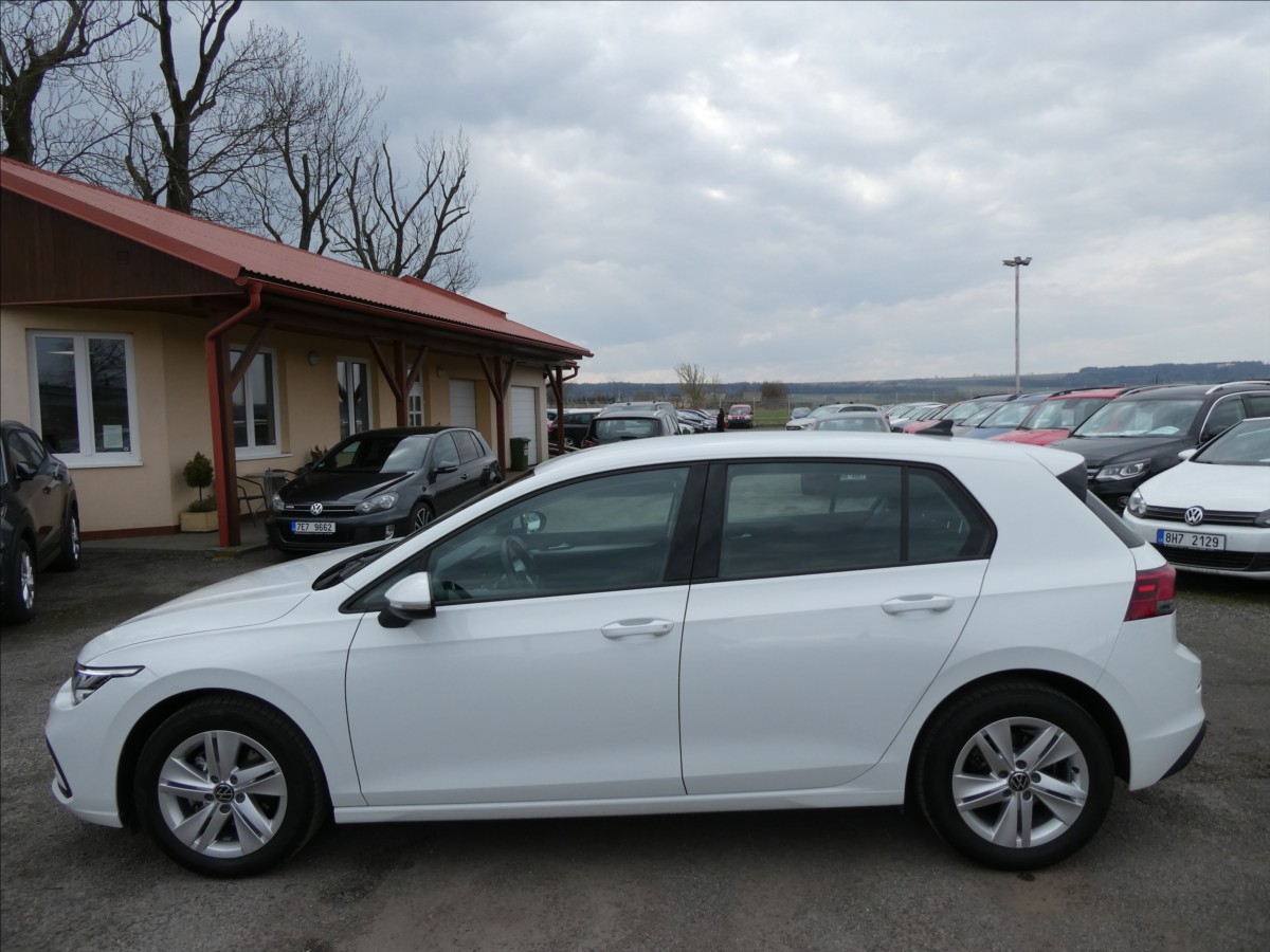 volkswagen-golf-2-0-viii-tdi-2x-kola-led-cebia - 5