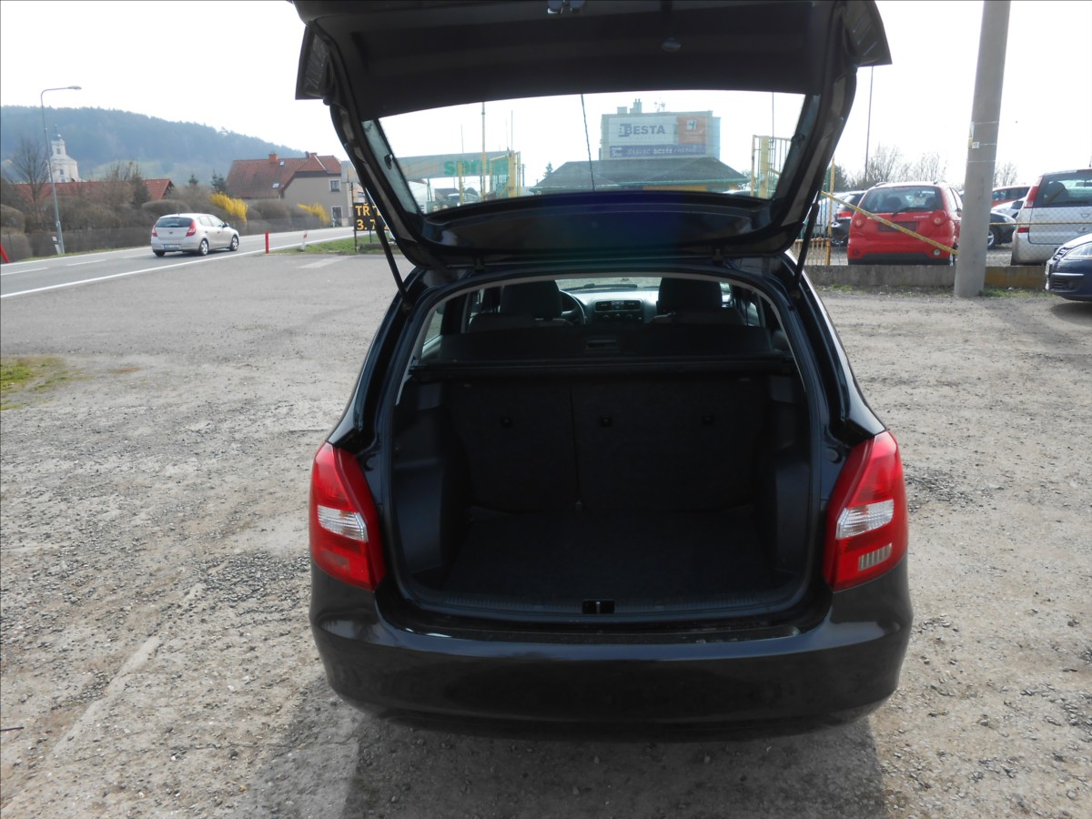 skoda-fabia-1-4-16-v-63-kw-klima-serviska - 7