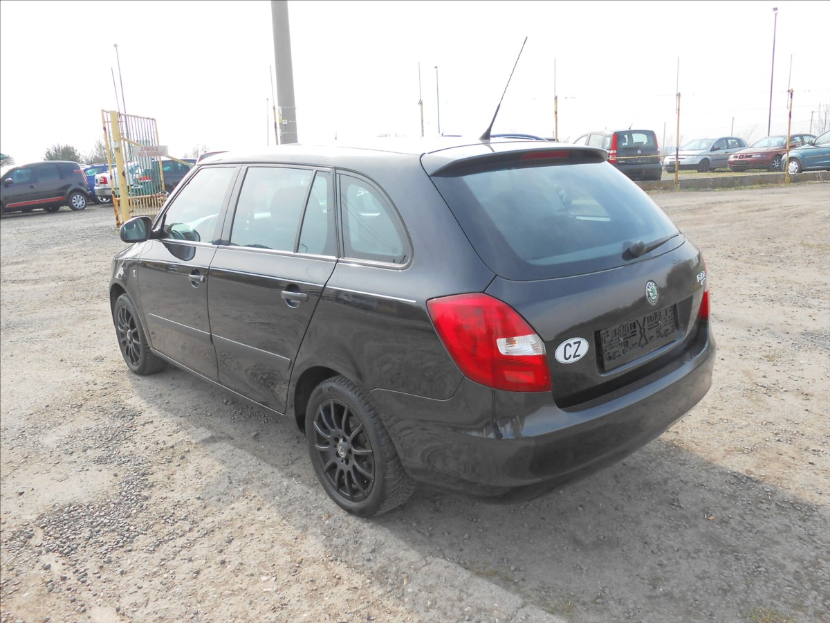 skoda-fabia-1-4-16-v-63-kw-klima-serviska - 8