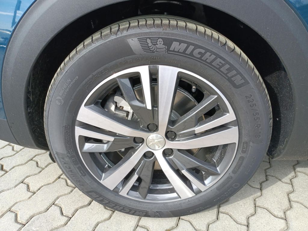 peugeot-3008-allure-allure-pack-hybrid-225 - 8