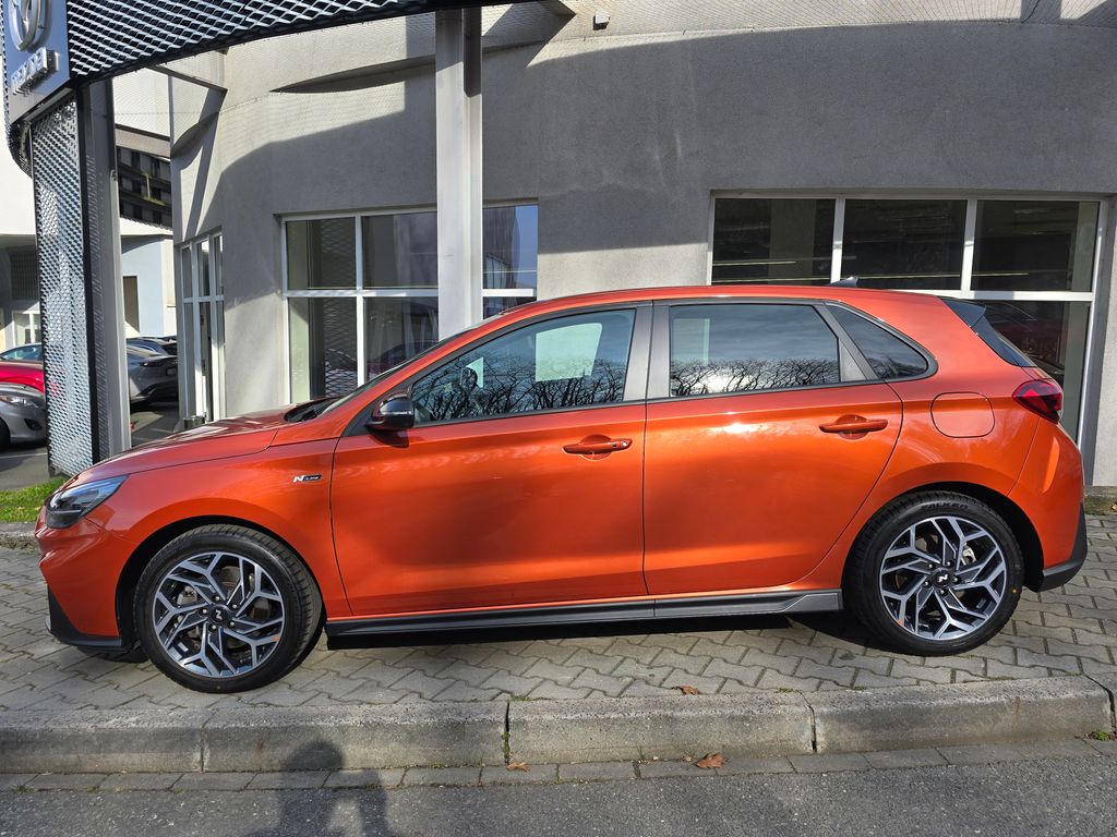hyundai-i30-1-5i-n-line-serv-kn-1-maj - 1