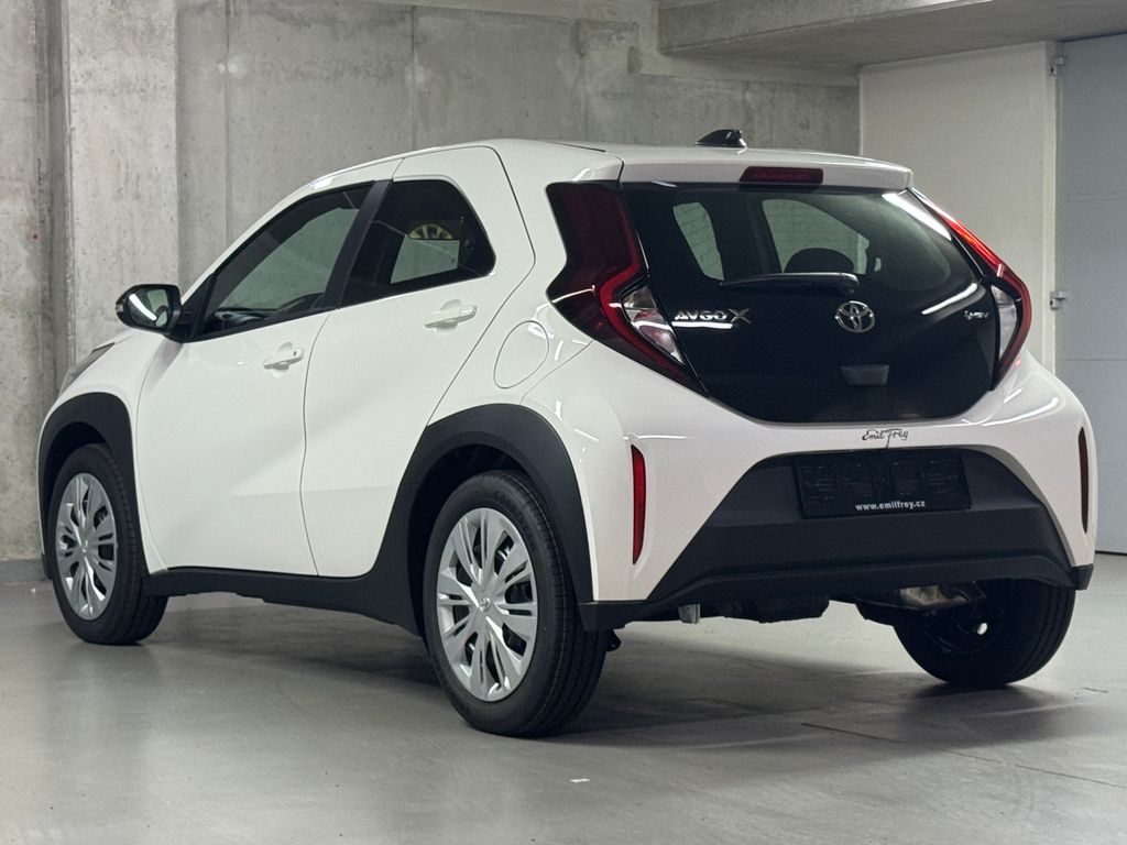 toyota-aygo-1-5-hybrid-116k-active - 6