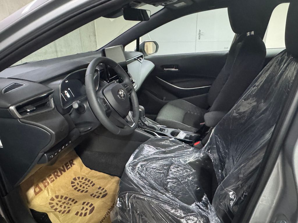 toyota-corolla-comfort-tech-1-8-hybrid-e-cvt-sport - 8