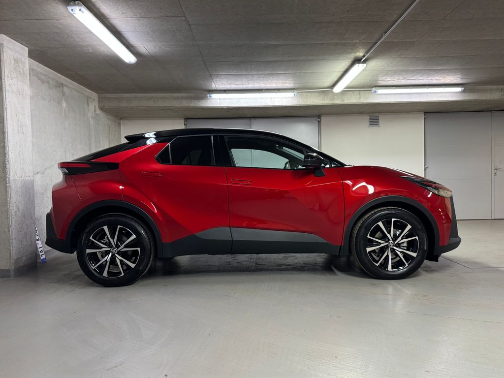 toyota-c-hr-1-8-hybrid-90kw-e-cvt-style - 3