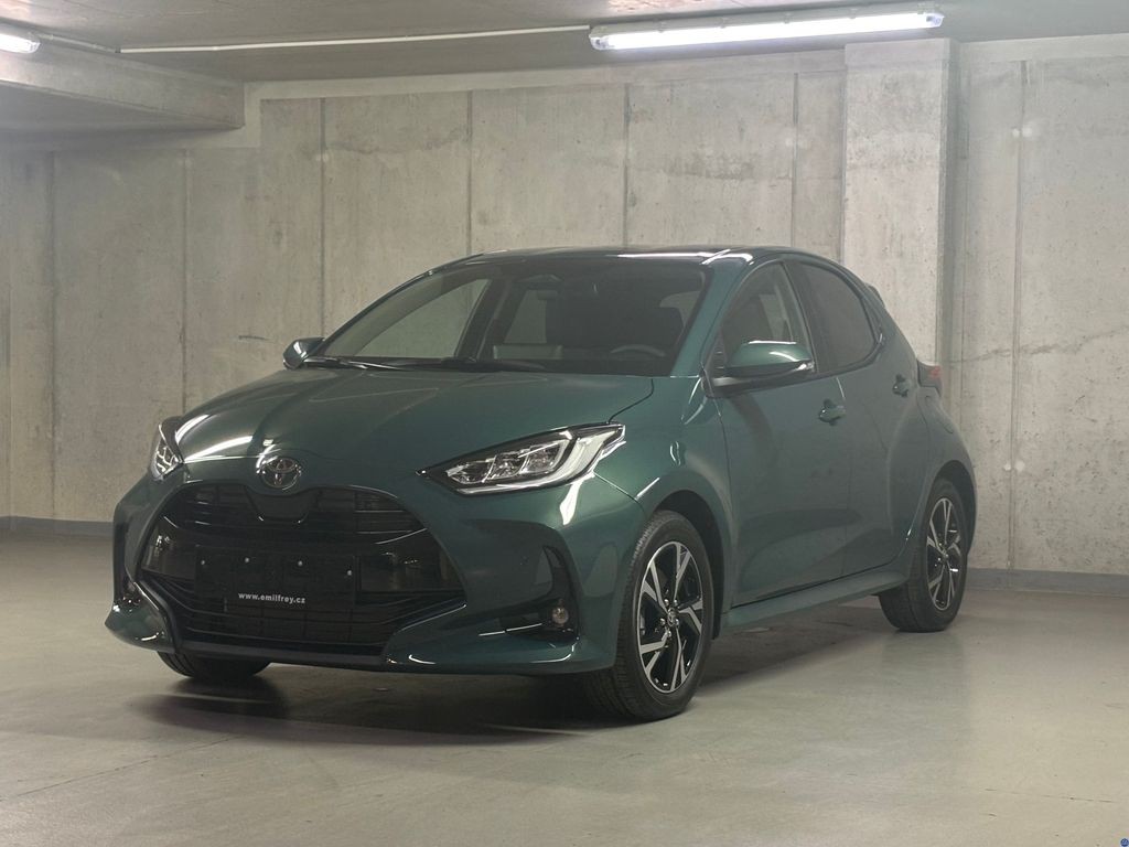 Toyota Yaris 1.5,Hybrid,e-CVT,STYLE