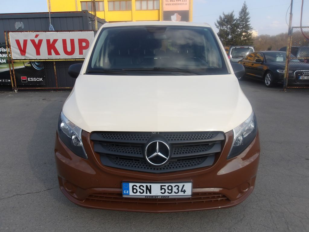 mercedes-benz-vito-2-2cdi-extra-long-automat - 4