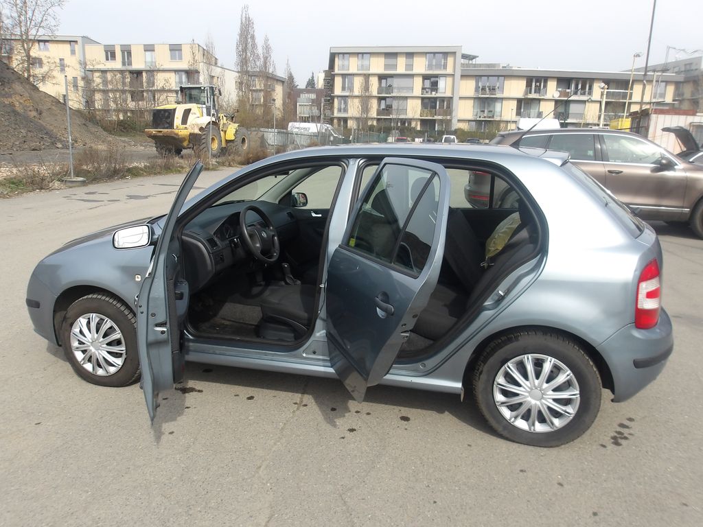 skoda-fabia-1-2i-stk-03-2028-2-maj - 9