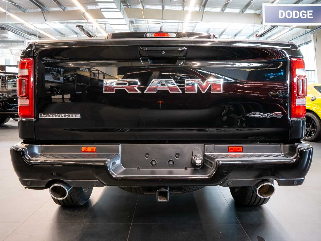 dodge-ram-5-7-laramie-v8-sport-pack-4wd - 2