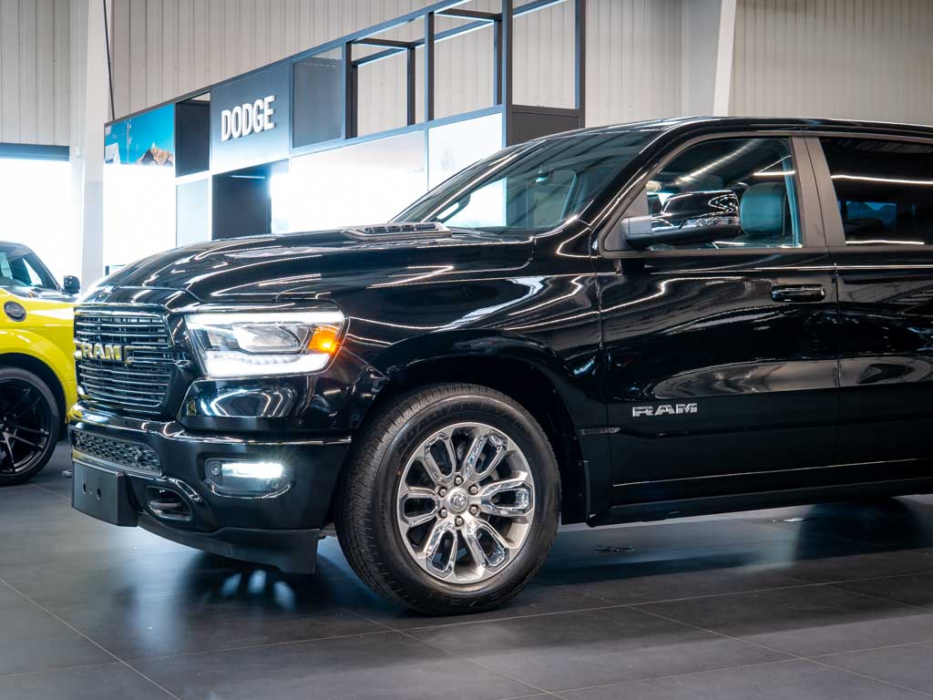 dodge-ram-5-7-laramie-v8-sport-pack-4wd - 9