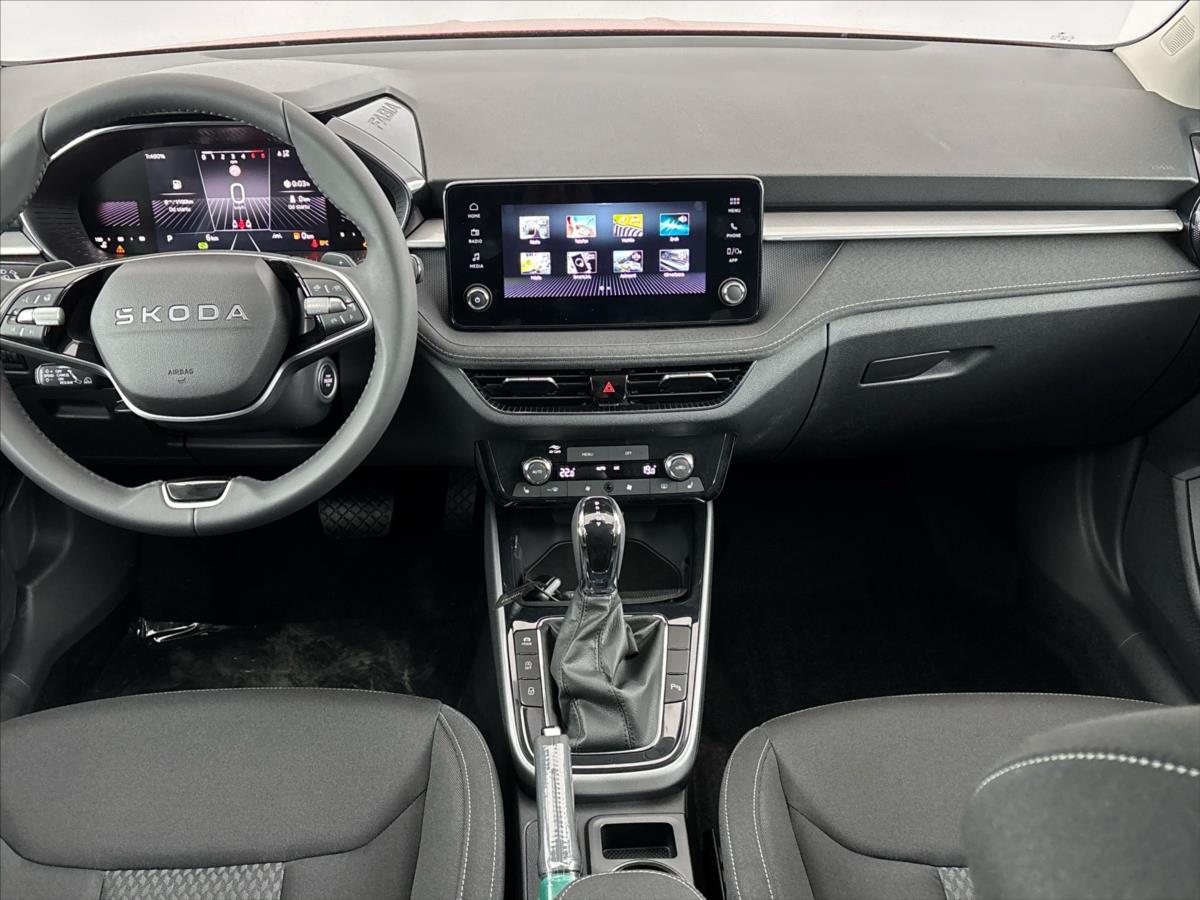 skoda-fabia-1-0-tsi-top-selec-dsg - 4