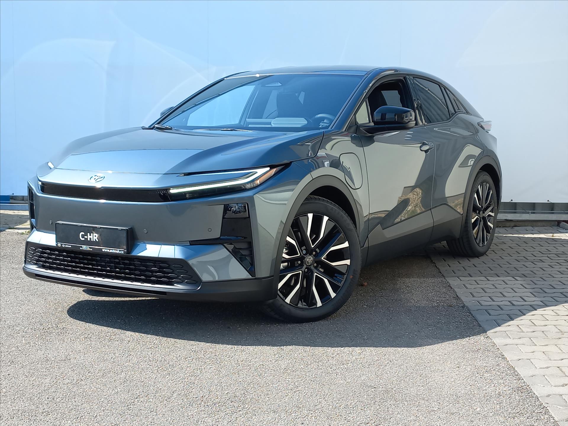 Toyota C-HR 2.0 BEV 224k  AT  + Style Dynamic