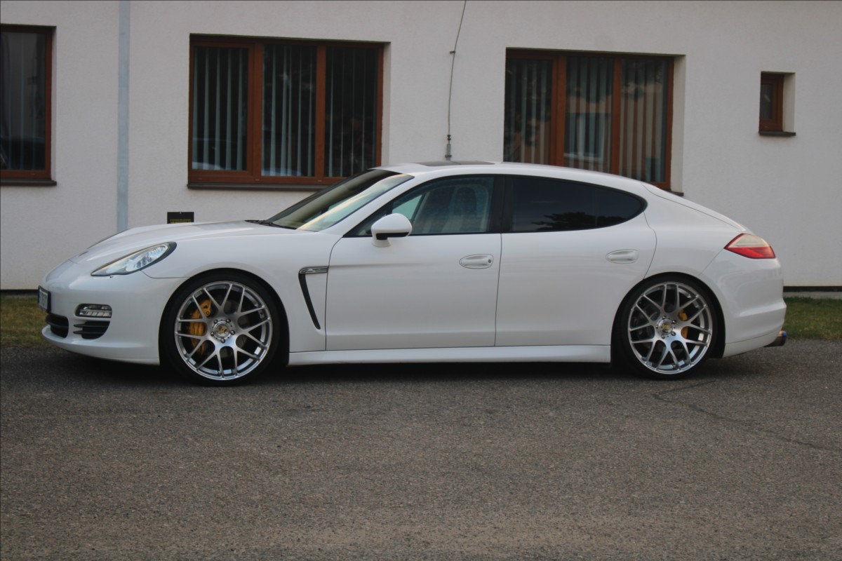 porsche-panamera-3-6 - 6