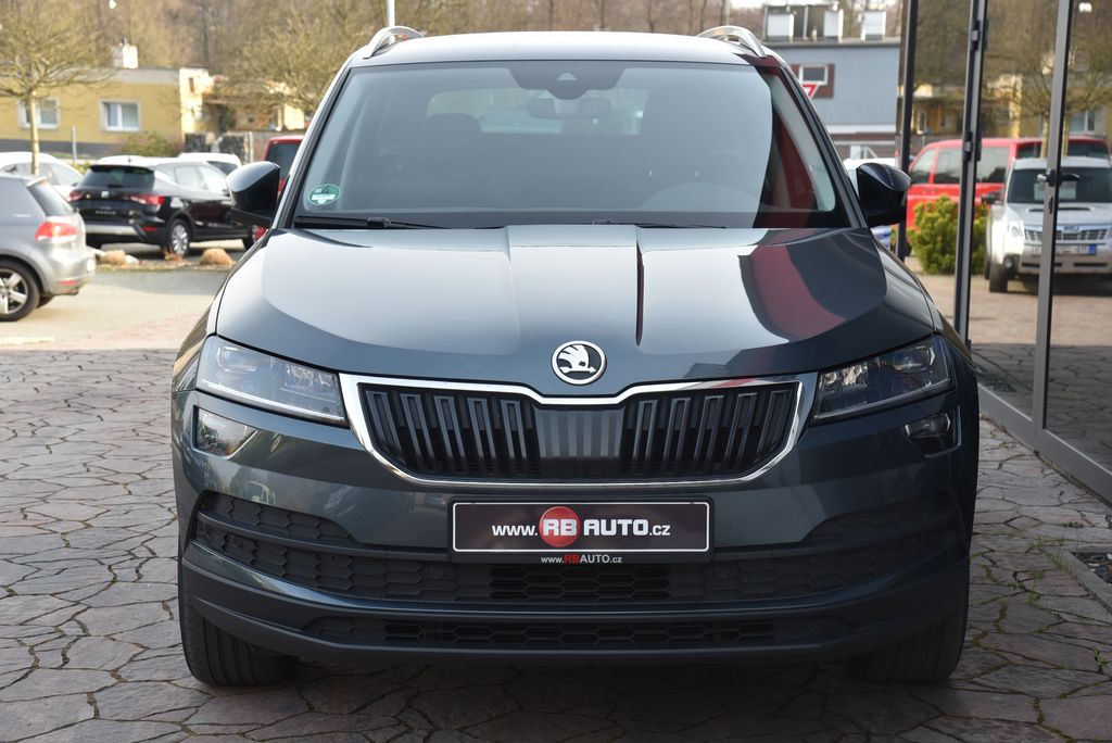 skoda-karoq-2-0-tdi-dsg-quarz-grau-metalli - 3