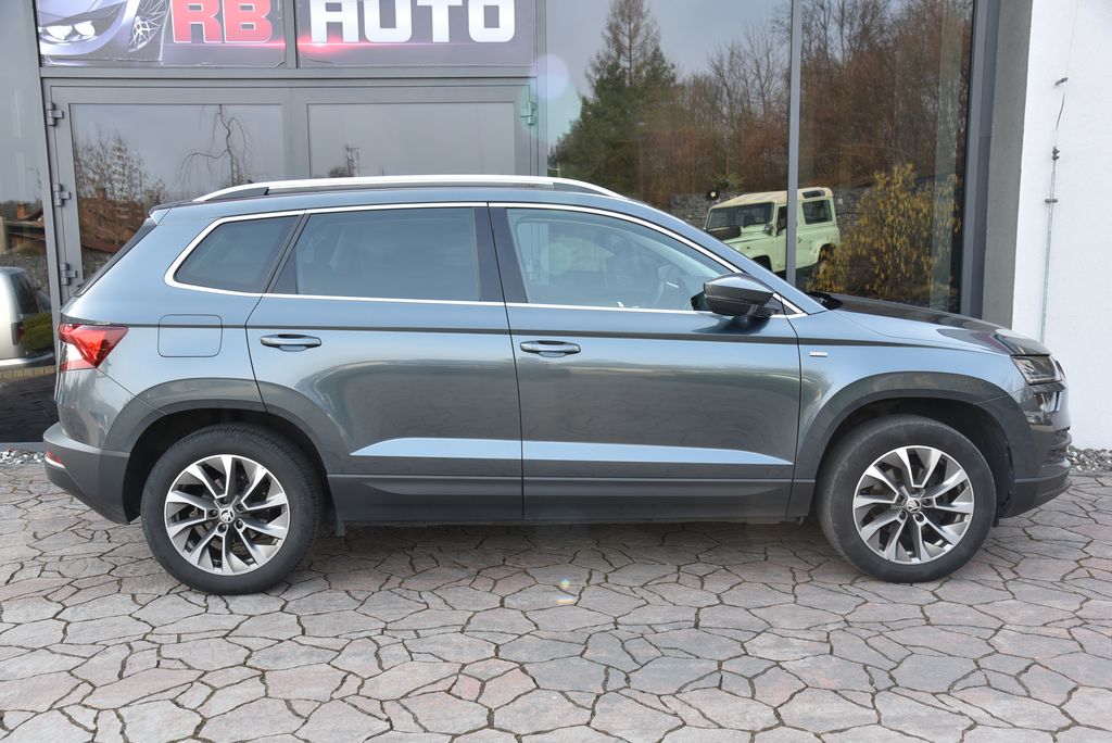skoda-karoq-2-0-tdi-dsg-quarz-grau-metalli - 6