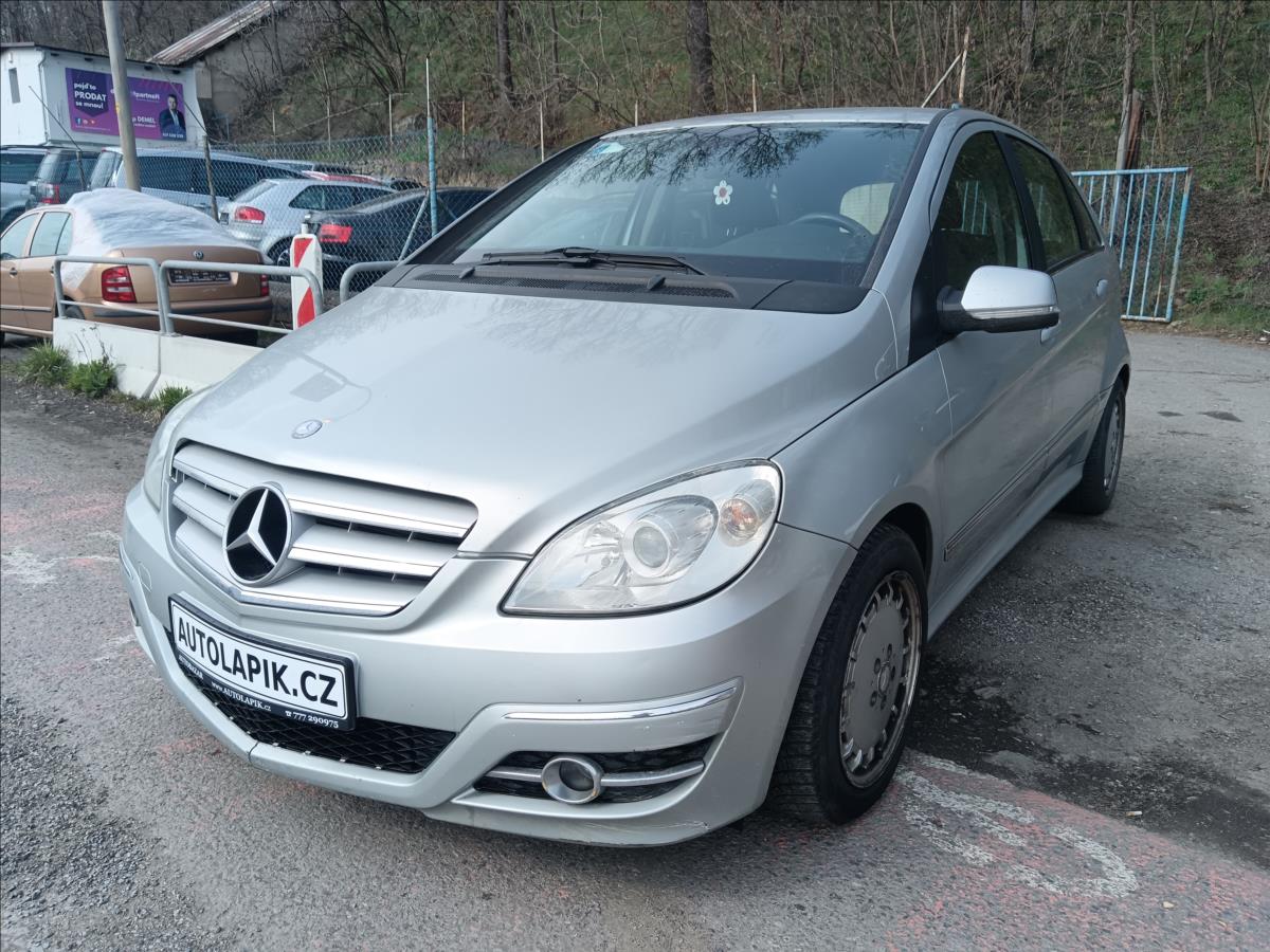 mercedes-benz-tridy-b-2-0-cdi-automat - 2