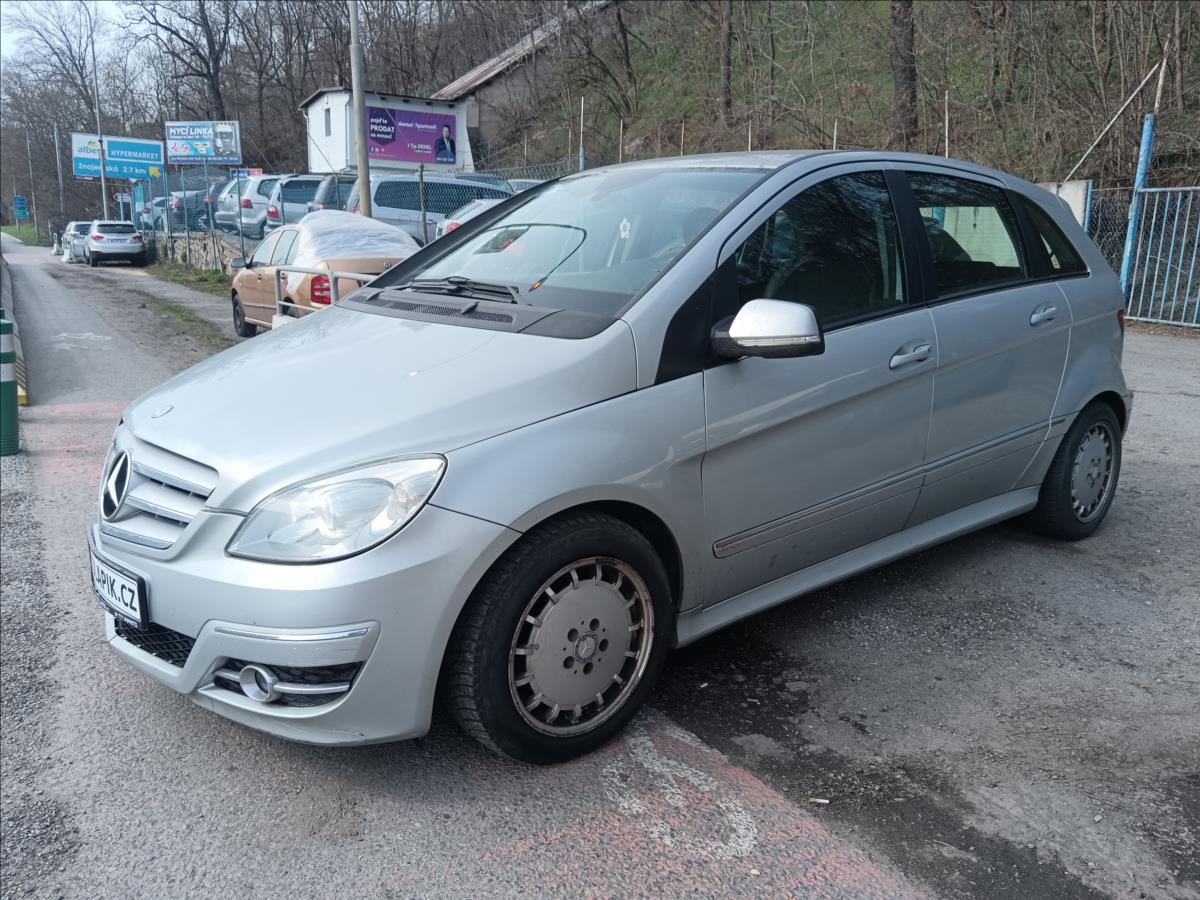 mercedes-benz-tridy-b-2-0-cdi-automat - 3