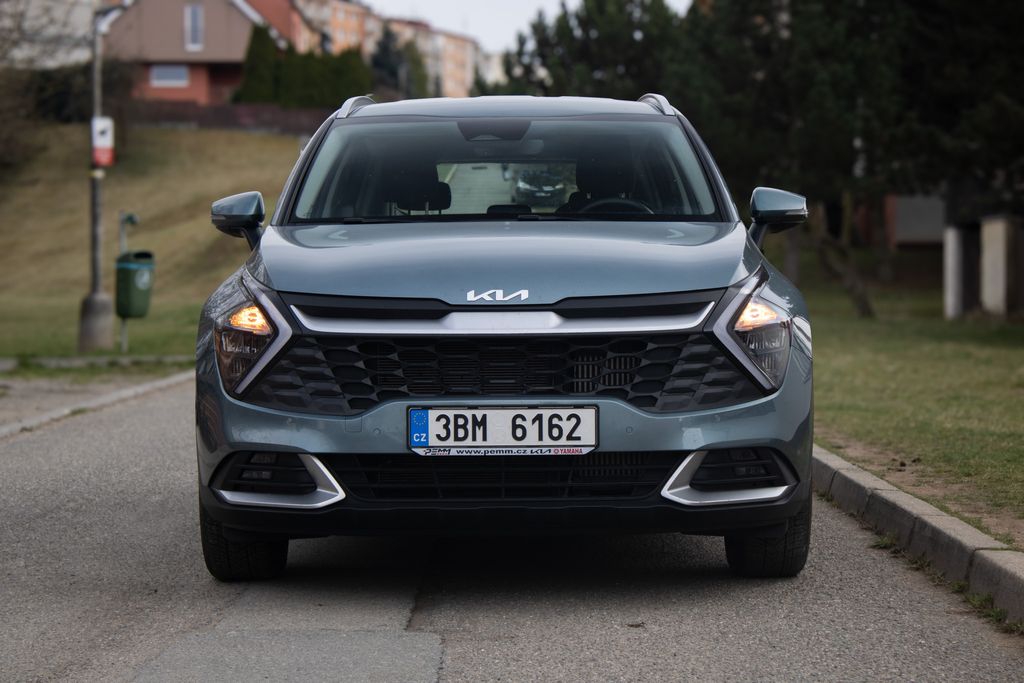 kia-sportage-kia-sportage-100-stav-servis - 1