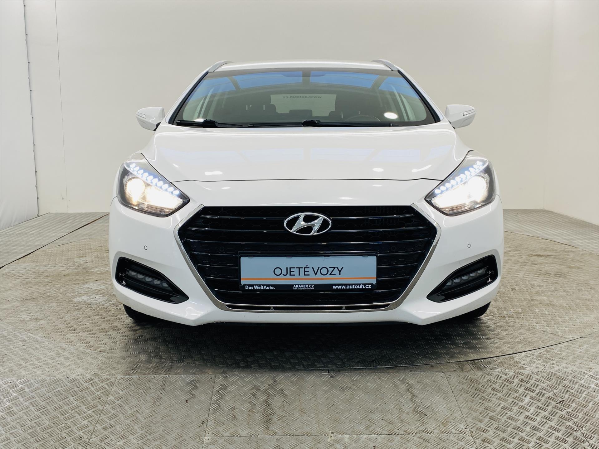 hyundai-i40-1-7-crdi-104kw - 3