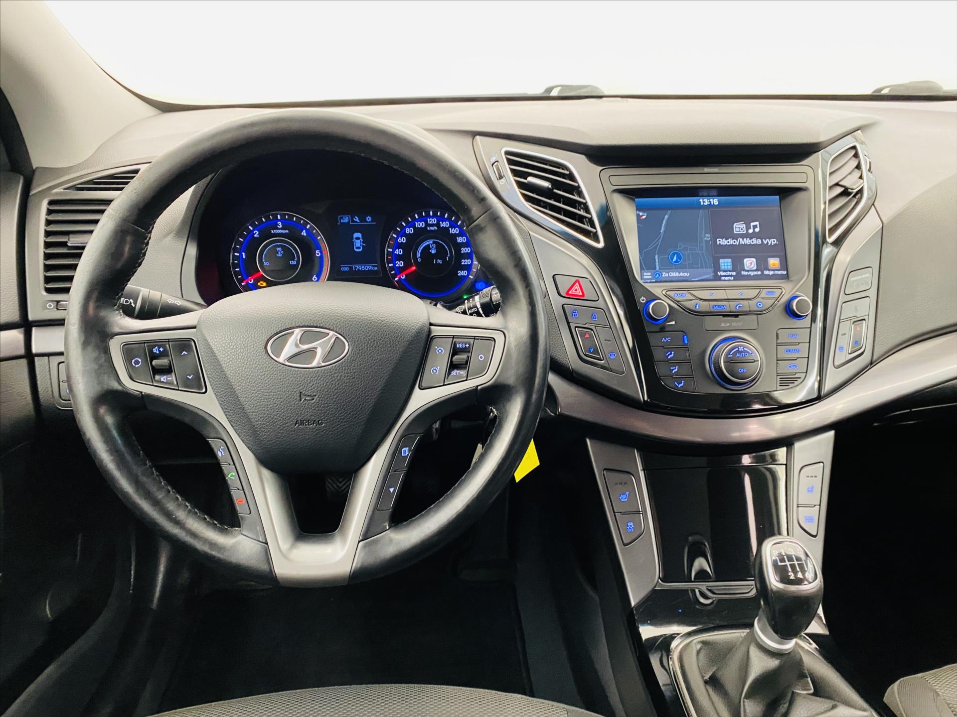 hyundai-i40-1-7-crdi-104kw - 9