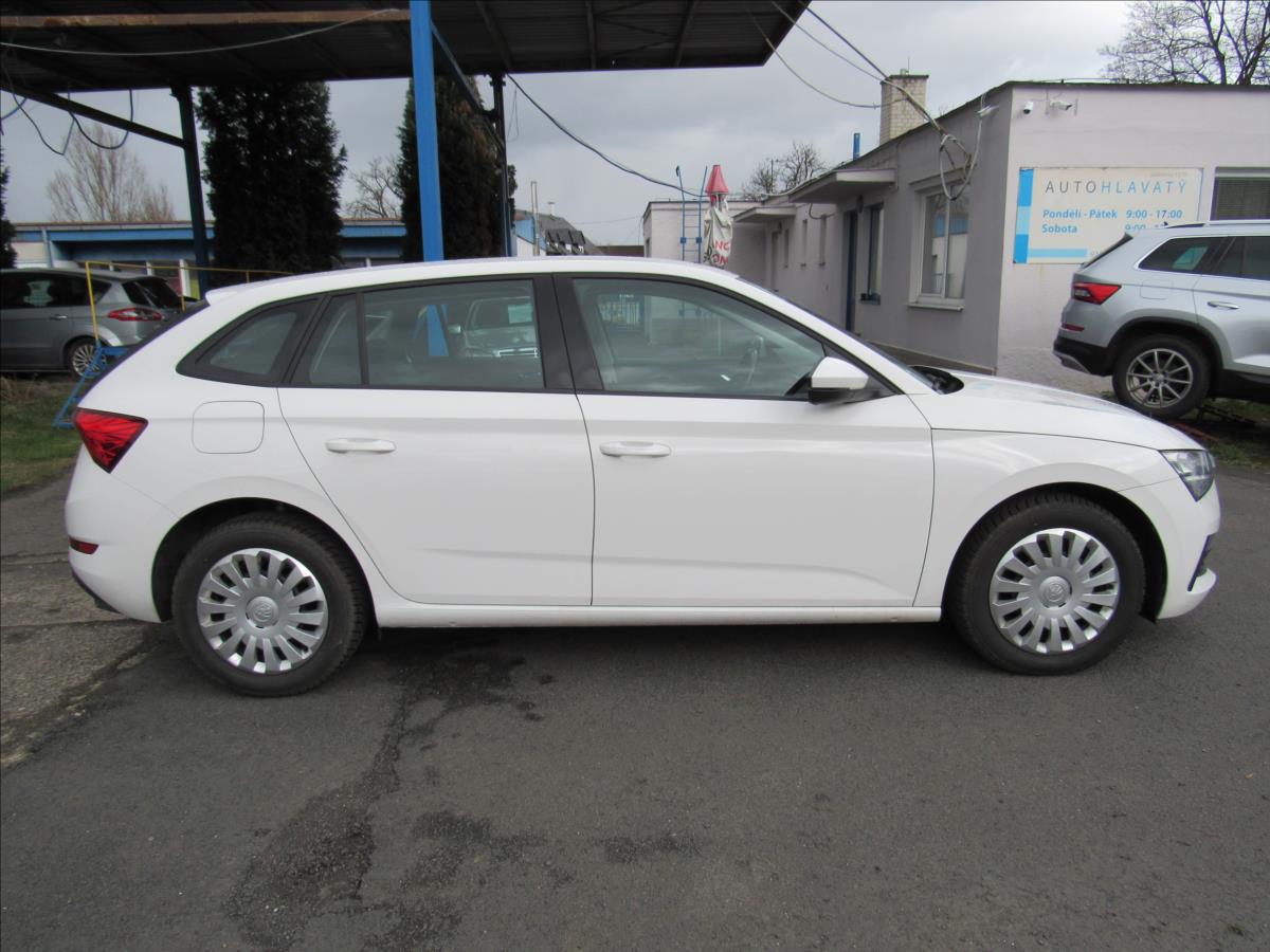 skoda-scala-1-6-tdi-dsg-elegance-85kw - 7