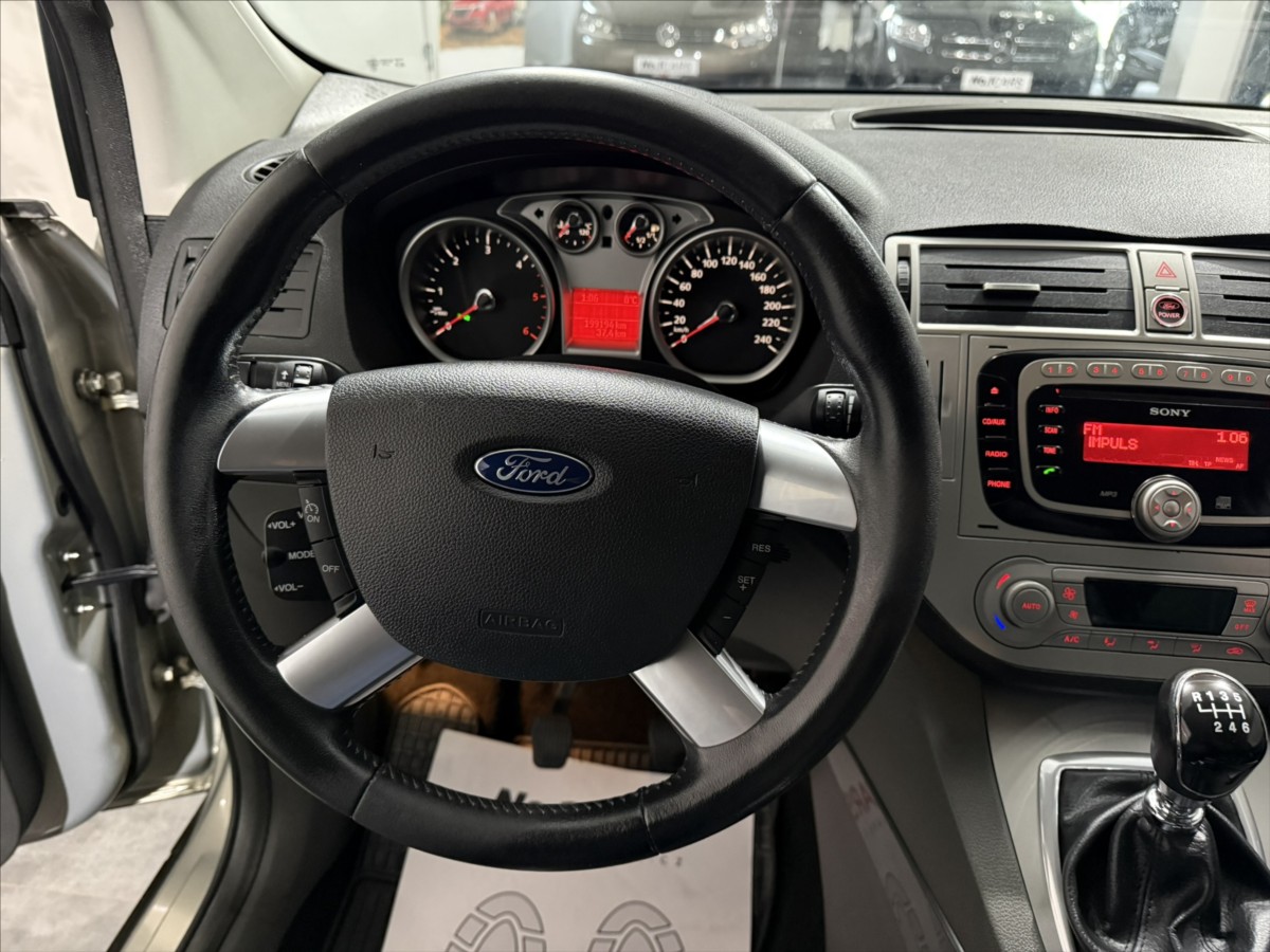 ford-kuga-2-0-tdci-titan-sony-keyless - 7