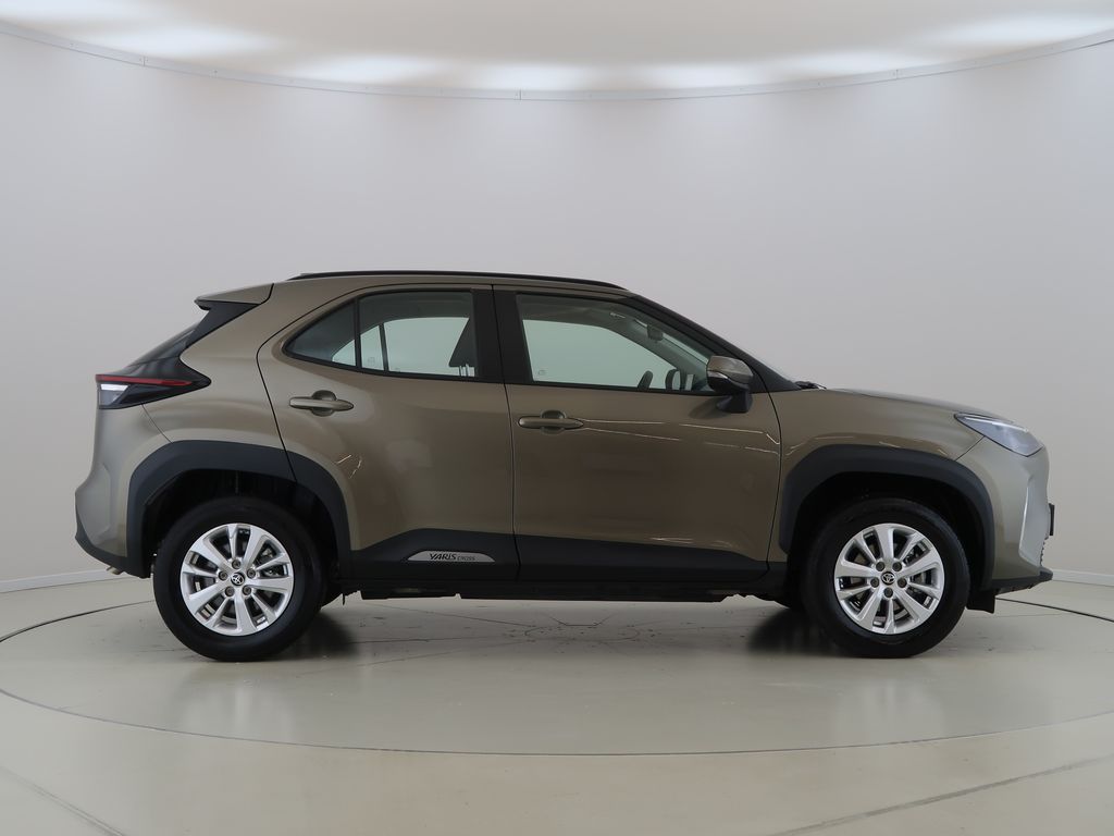 toyota-yaris-cross-1-5vvt-i-cz-1maj-at-comfort - 3