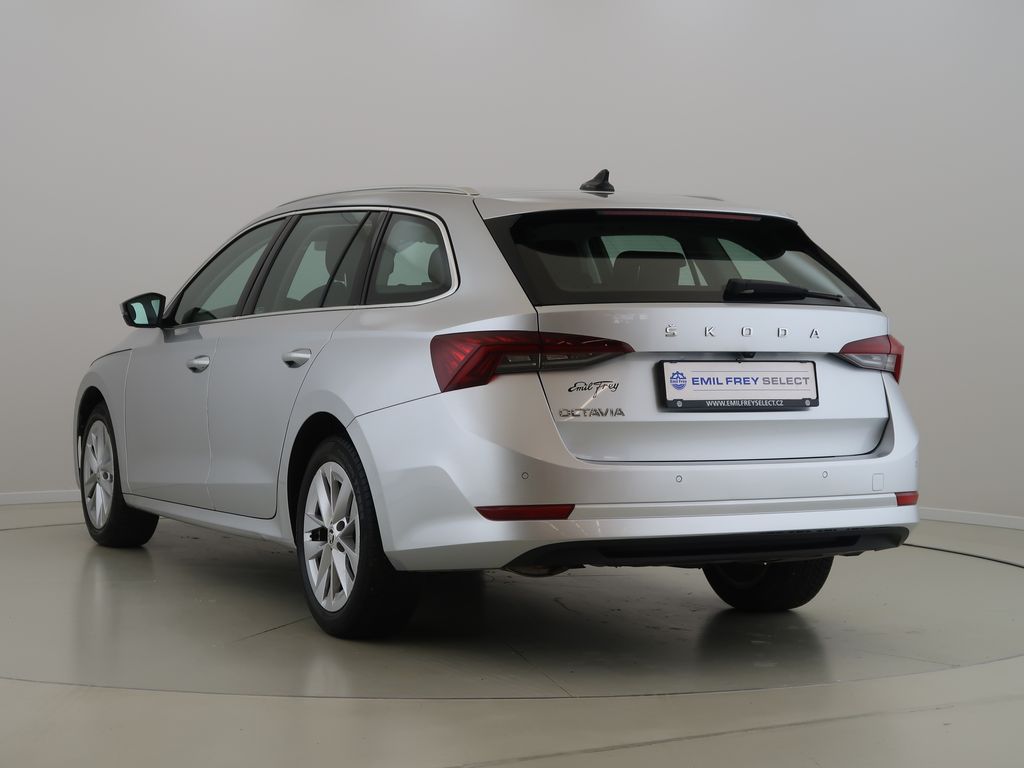 skoda-octavia-2-0tdi-cz-1maj-dph-style-at - 6