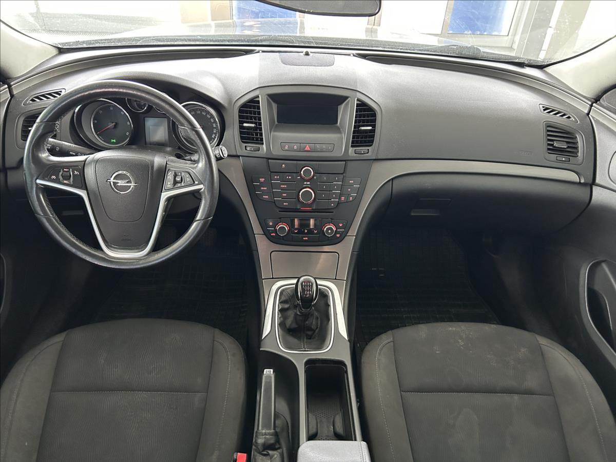 opel-insignia-2-0-cdti-servisni-knizka - 7