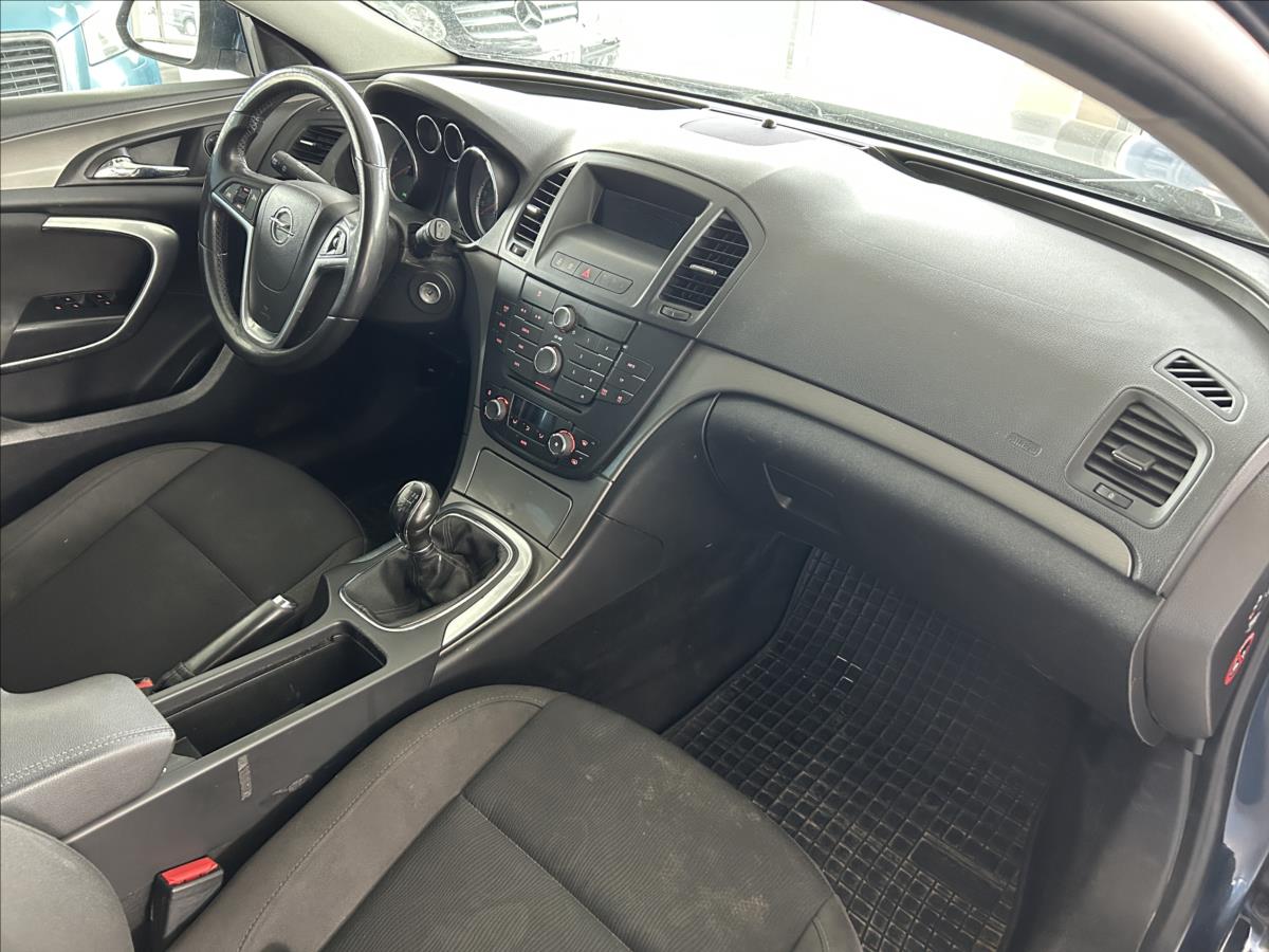 opel-insignia-2-0-cdti-servisni-knizka - 8