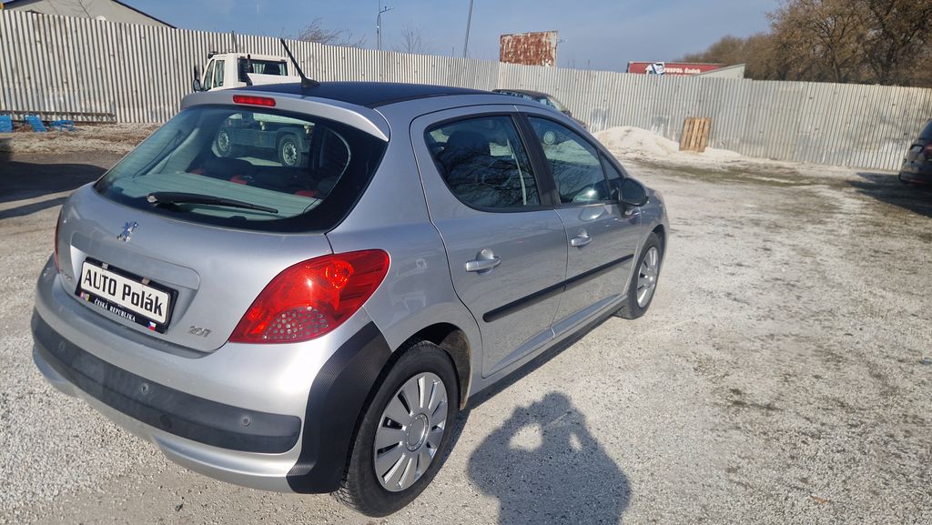 peugeot-207-1-6-hdi - 5